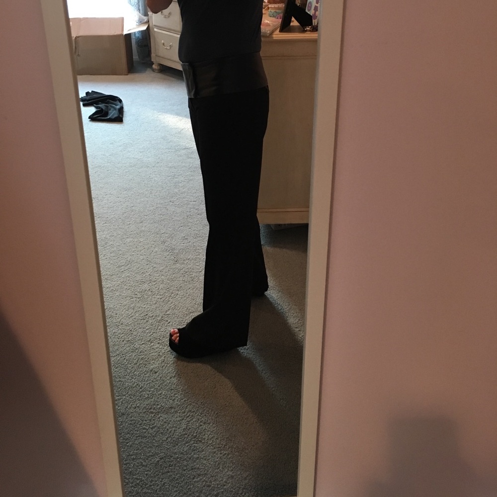 Alvin Valley  Leather & Wool Blend  Wide Leg Pant  36 (2) - Picture 6 of 6