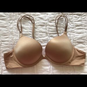 Victoria's Secret Lightly Worn 36B Push Up Bra