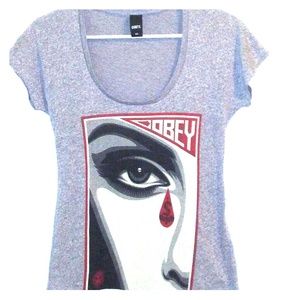 OBEY-Tee shirt.