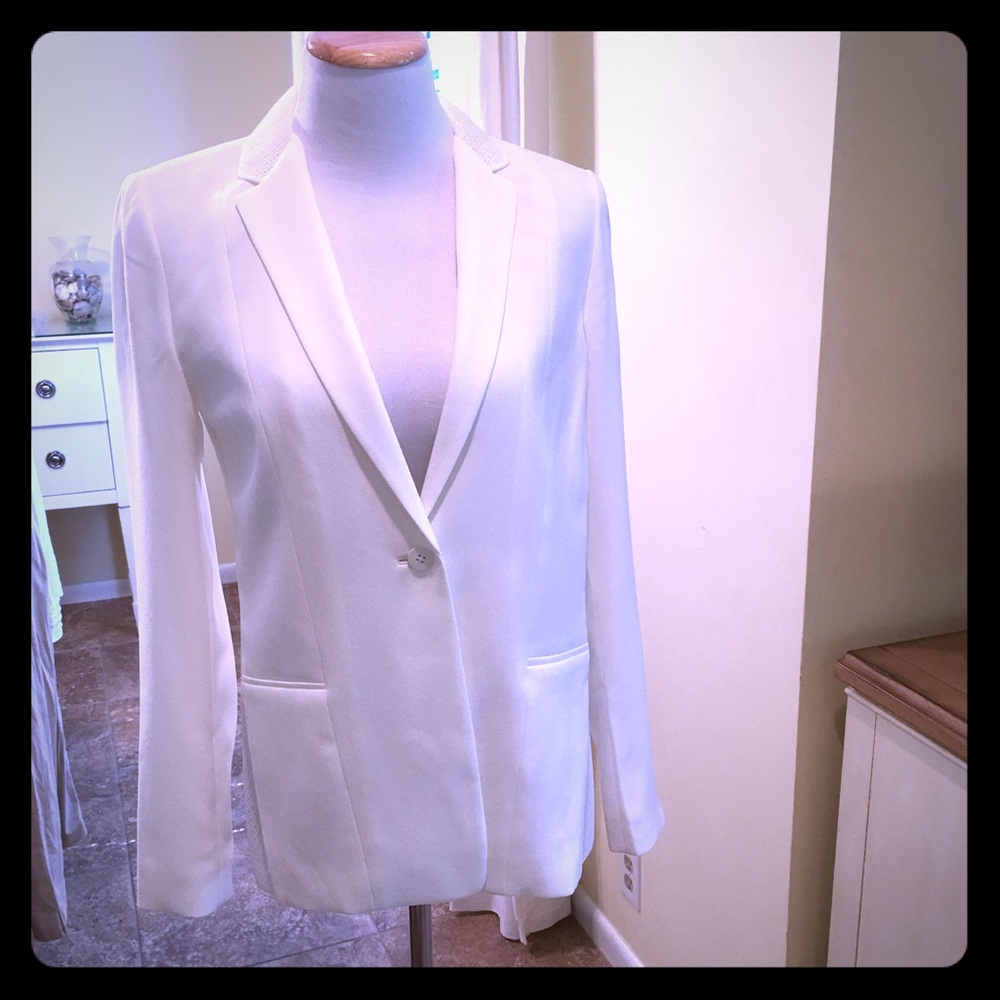 Elie Tahari Blazer