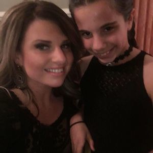 Meet your Posher, Dana