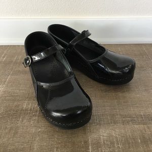 Dansko maryjane style clog size 40.