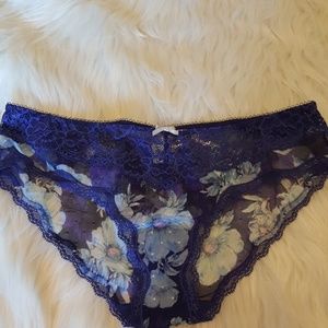 NWT VS blue floral lace bikini