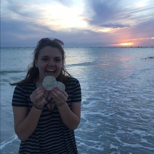 Meet your Posher, Kara