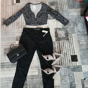 NWT A'GACI Embroidered Deep V-neck Crop Top