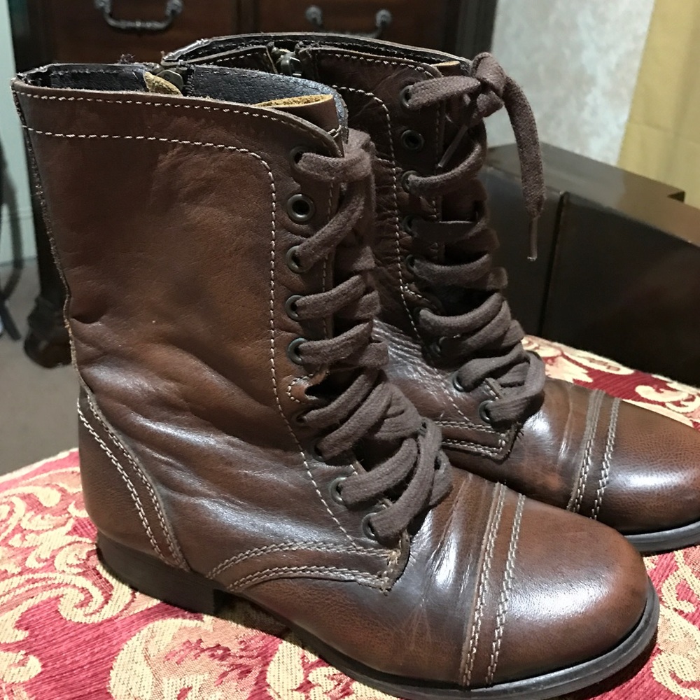 Steve Madden Boots