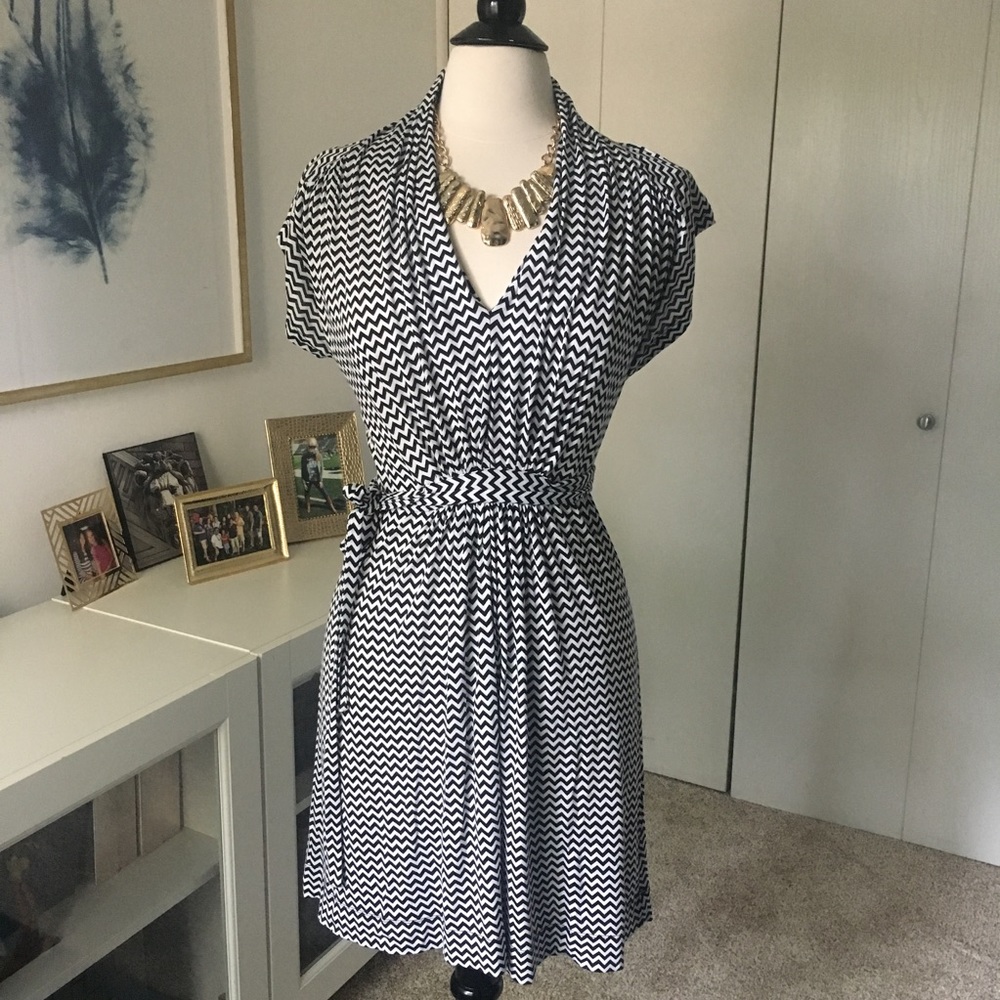 French Connection Chevron dress size 6