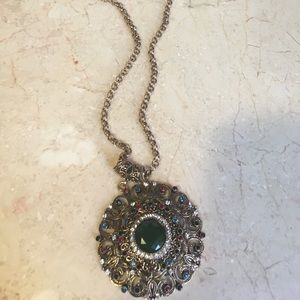 Gorgeous vintage inspired necklace