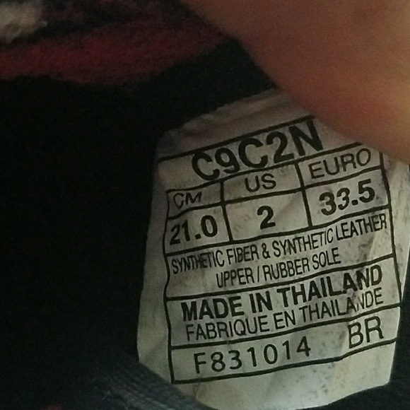 ONITSUKA TIGER ULTIMATE 81 PS CLASSIC RUNNING SHOE - Picture 8 of 8