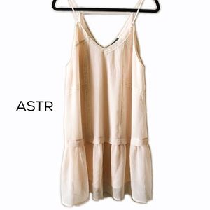 ASTR the Label Blush Pink Shift Dress Sz L ($110)