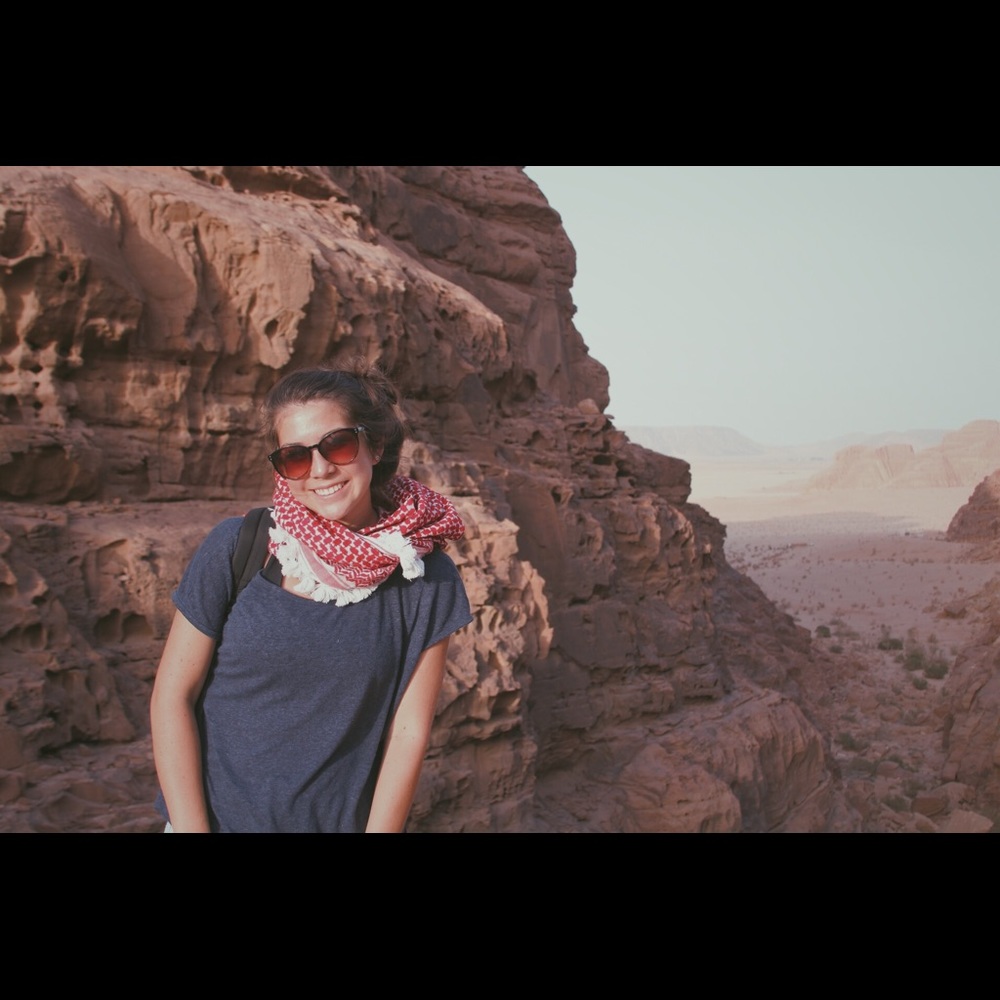 Meet your Posher, Macy