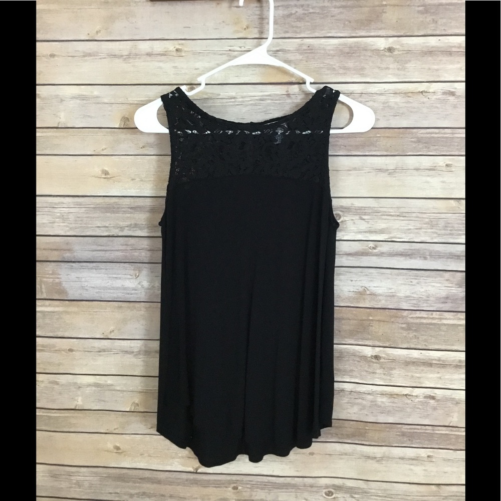 Black lace tank