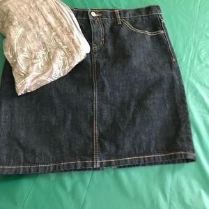 GAP Special Edition MiniSkirt