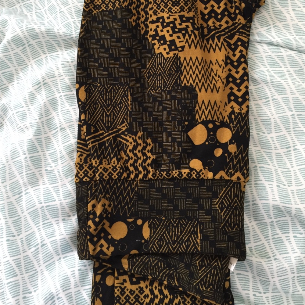 Lularoe Leggings abstract pattern