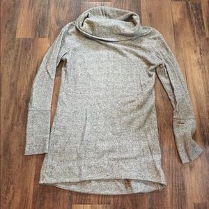 Black and white cowl neck sweatshirt