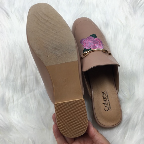 New Catherine Malandrino Floral Embroidered Slides - Picture 4 of 4