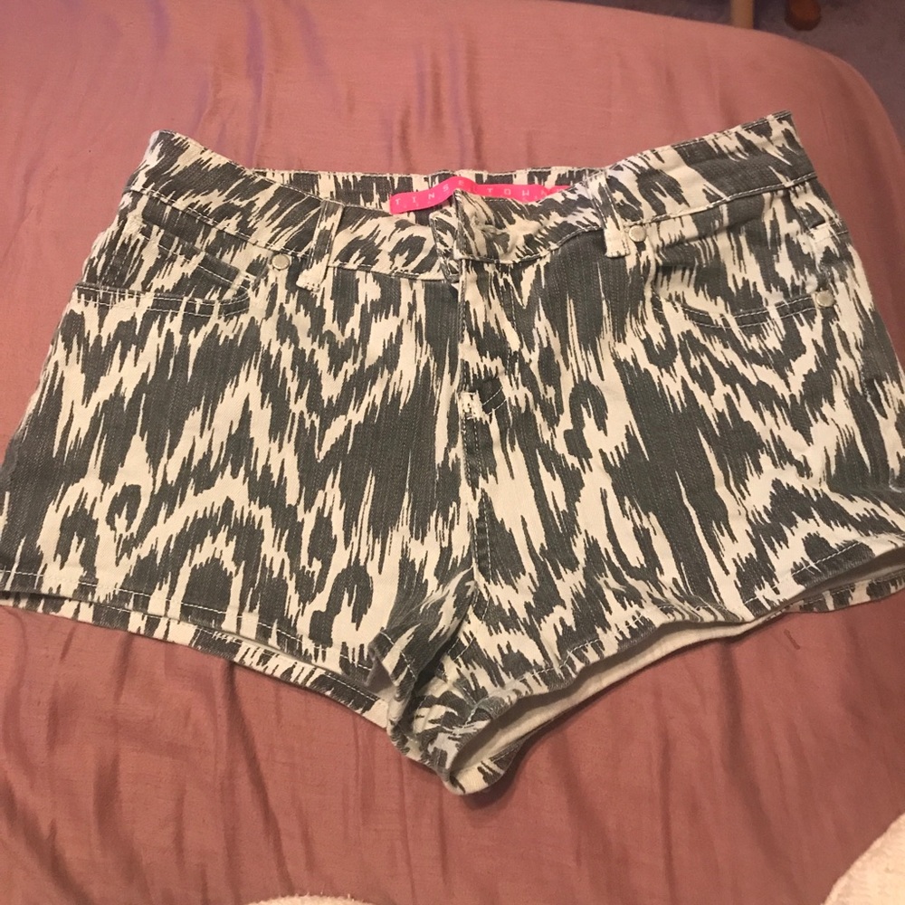 Black and white jean shorts