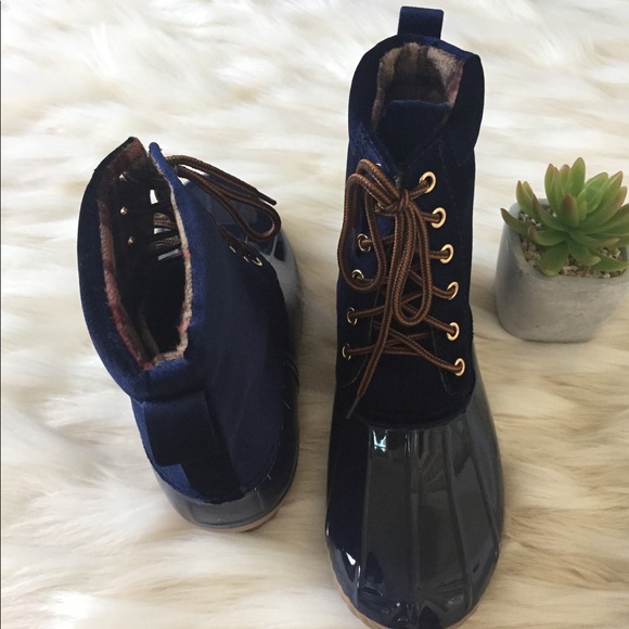LAST 1! Navy duck boots - Picture 5 of 6