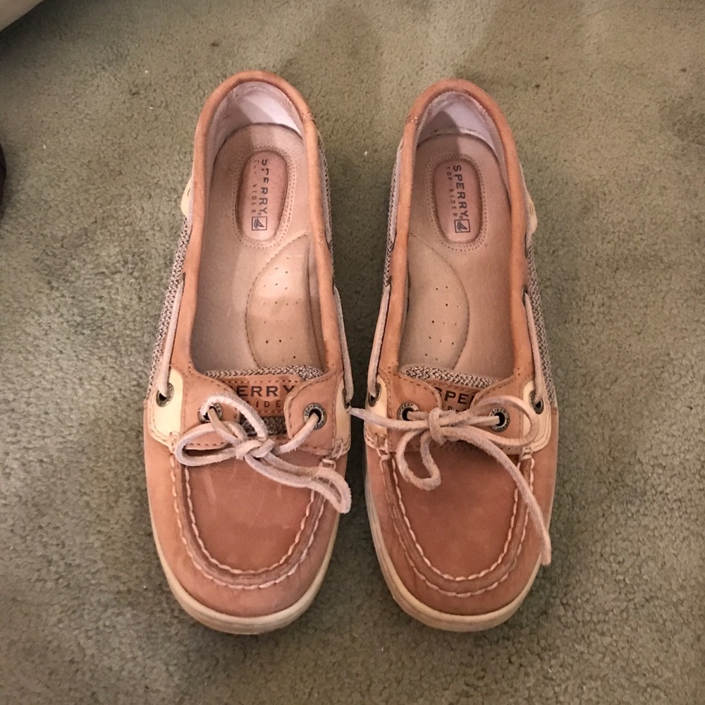 sperry women's boat shoes