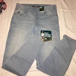 NWT leggings. Size L 12-14