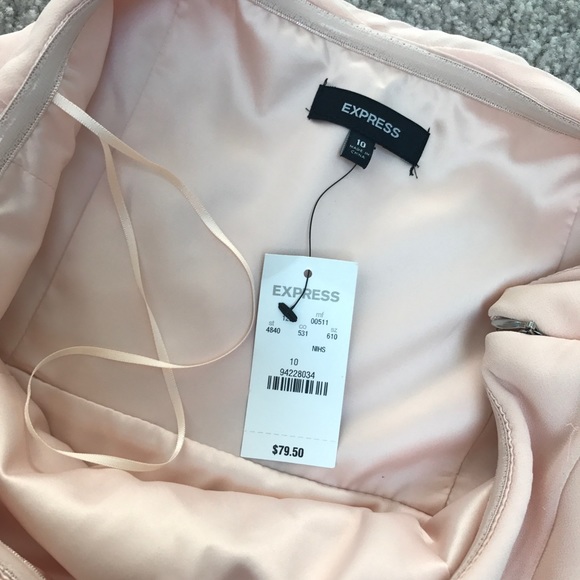 Express Dress NWT - Picture 2 of 2