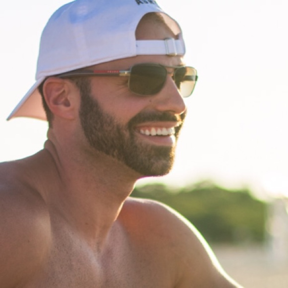 Meet your Posher, Jason