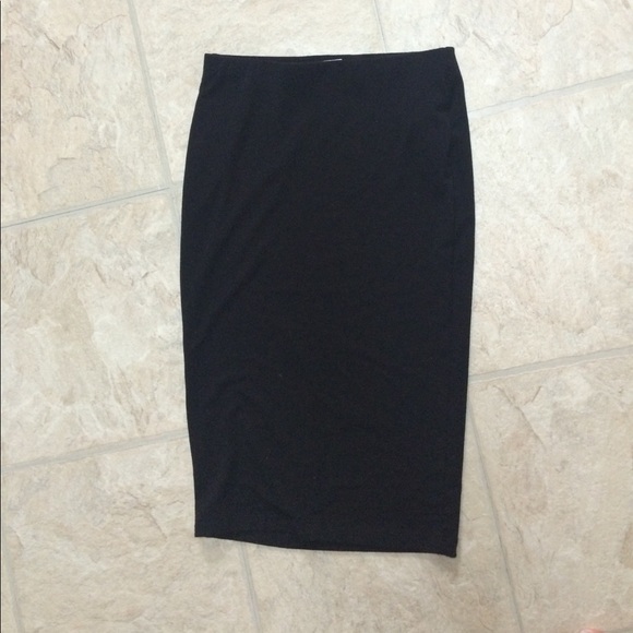 Forever 21 Dresses & Skirts - Forever 21 body con skirt