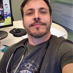 Meet your Posher, Tom