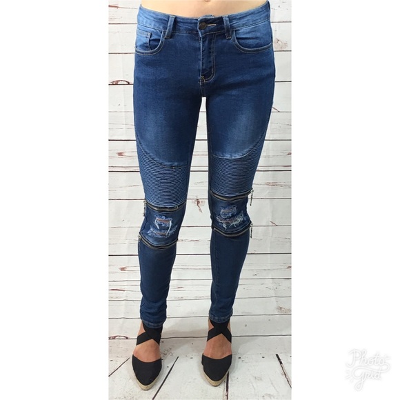 Denim Moto Jeggings - Picture 2 of 3