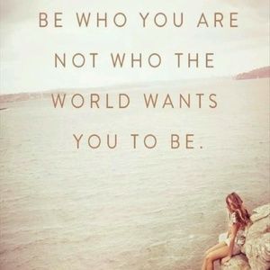 Meet your Posher, Janisha