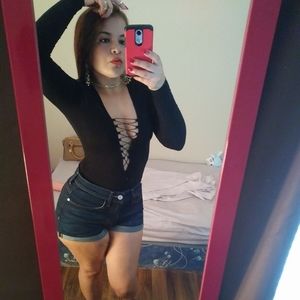 Meet your Posher, Alba