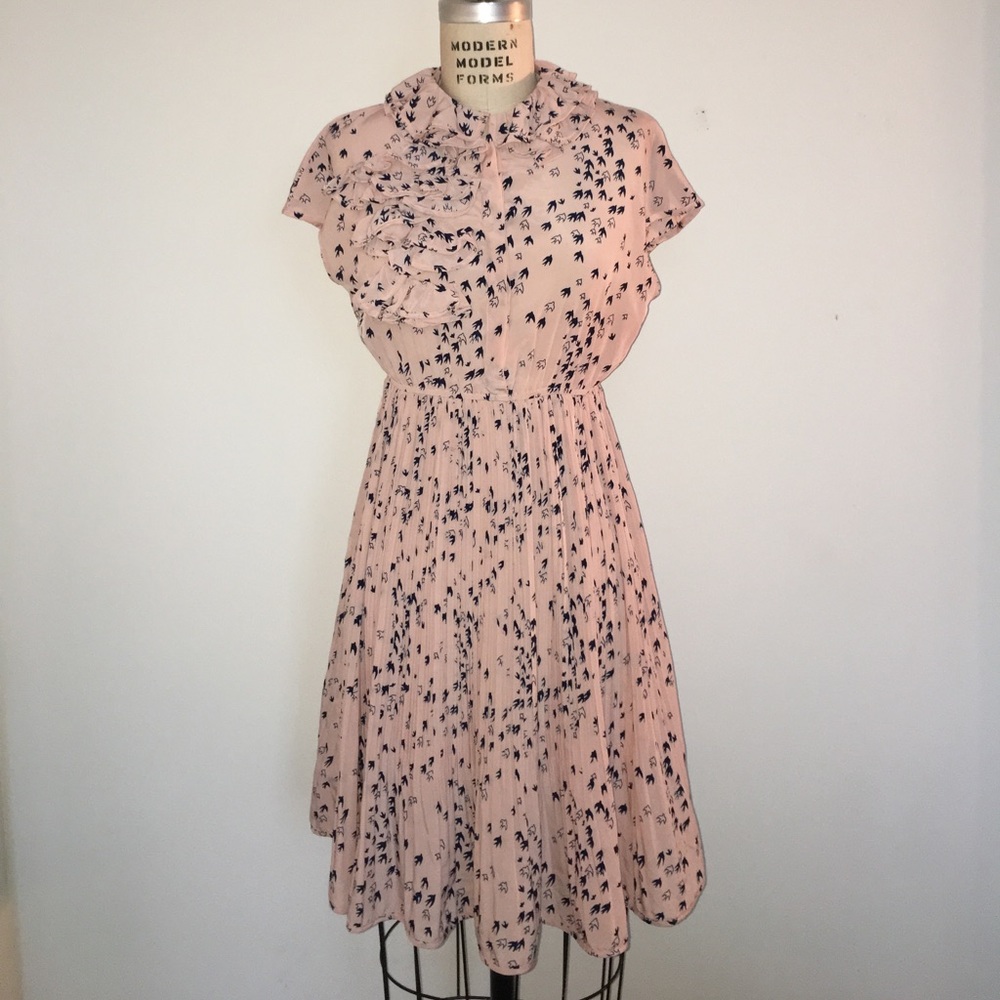 Ruffled Collar Pleated Dress