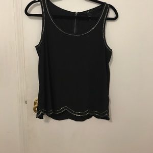 H&M black scalloped tank