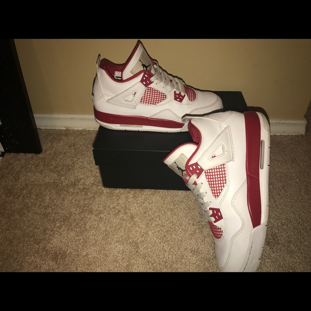 AIR JORDAN 4 RETRO "ALTERNATE 89"