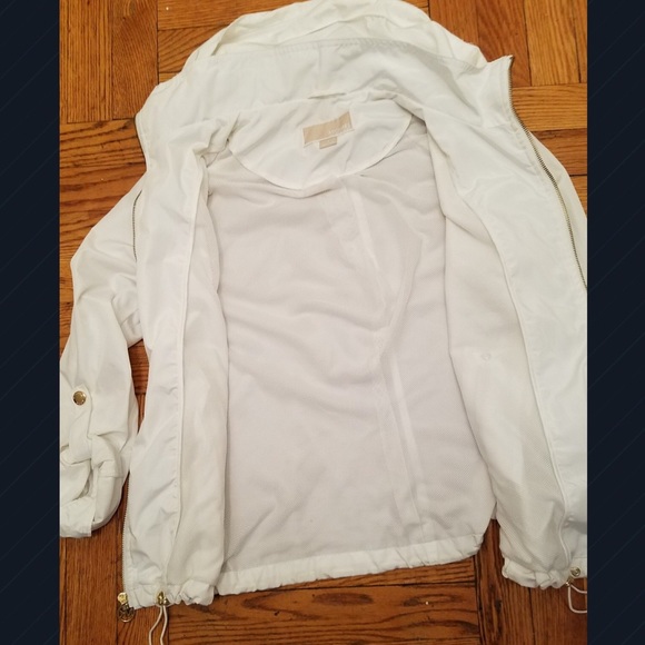 ‼️HP‼️Michael Kors snow white windbreaker - Picture 3 of 7
