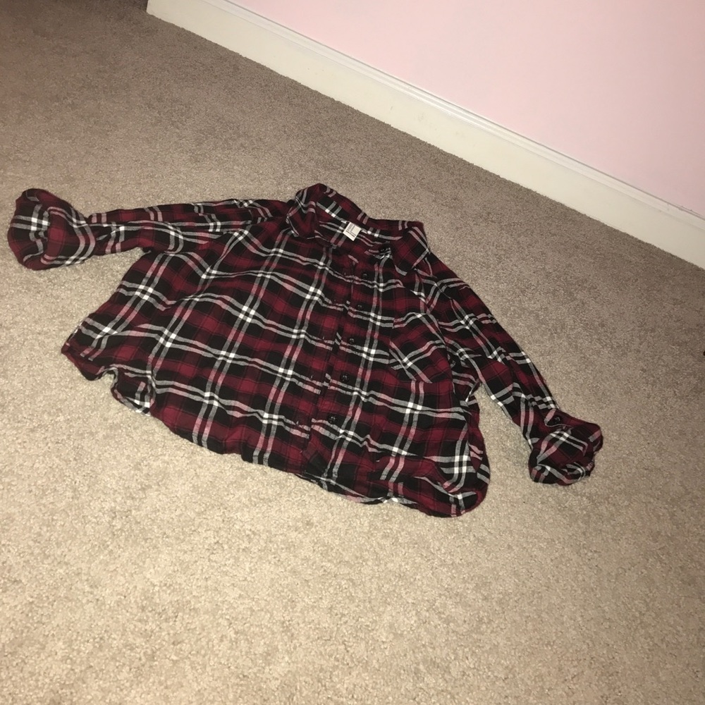 Short Plaid shirt