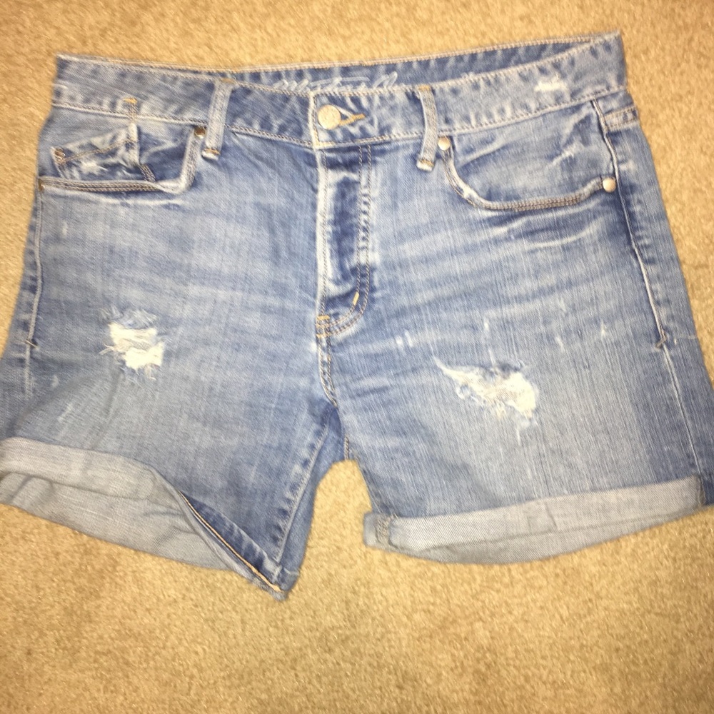 Jean shorts size 25