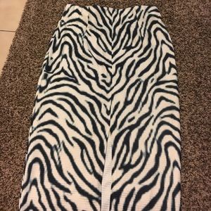 Fun print pencil skirt