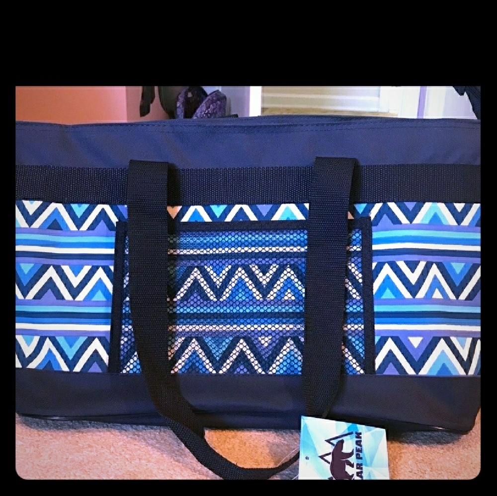 *final clearance* compartment insulated tote bag