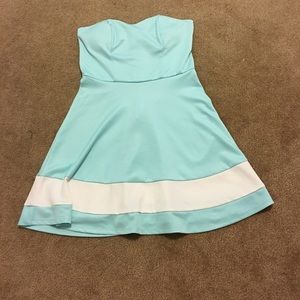 strapless dress