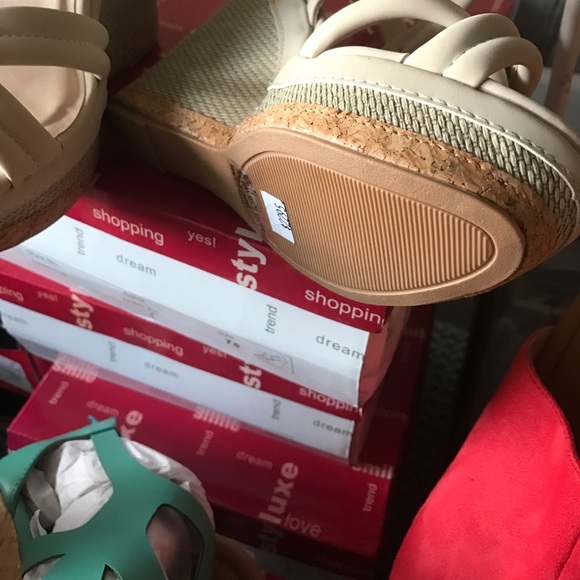 Wedges - Picture 3 of 3