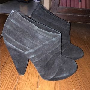 Dolce Vita Black Heels