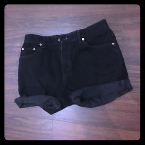 Vintage high waisted Levi's jean shorts