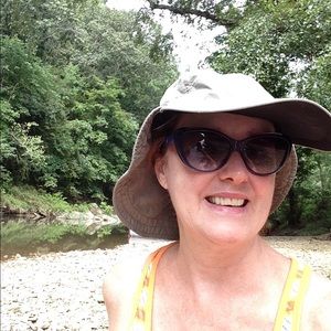 Meet your Posher, Dorothy