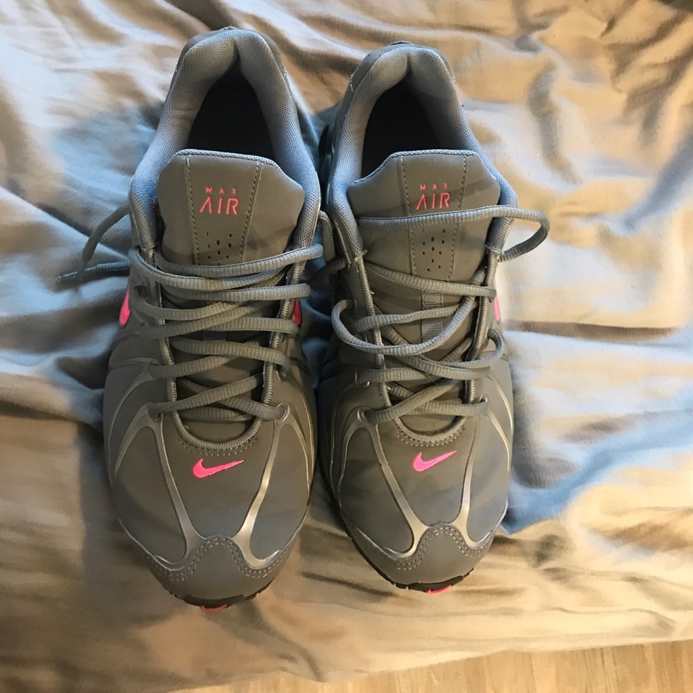 Nike Air Max Running Shoes (grey/pink)