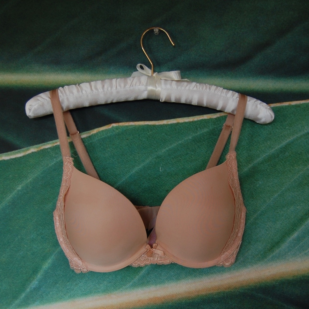 Victorias Secret Dream Angels Nude Push Up Bra
