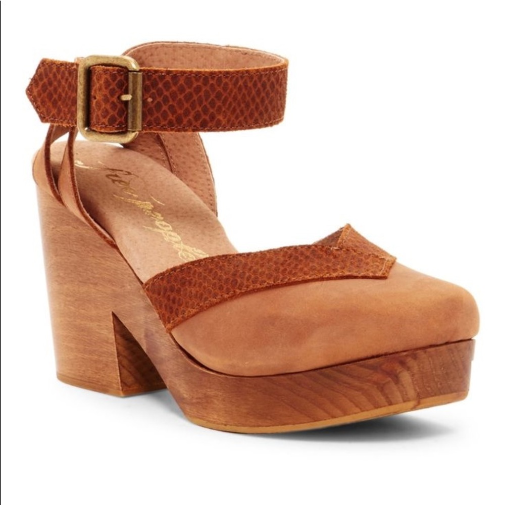 Free People Devon Clog.