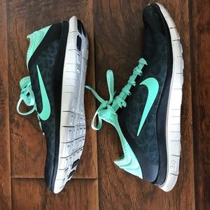 Nike Free women's 9.5