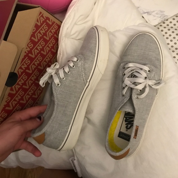 vans grey sneakers - Picture 3 of 3