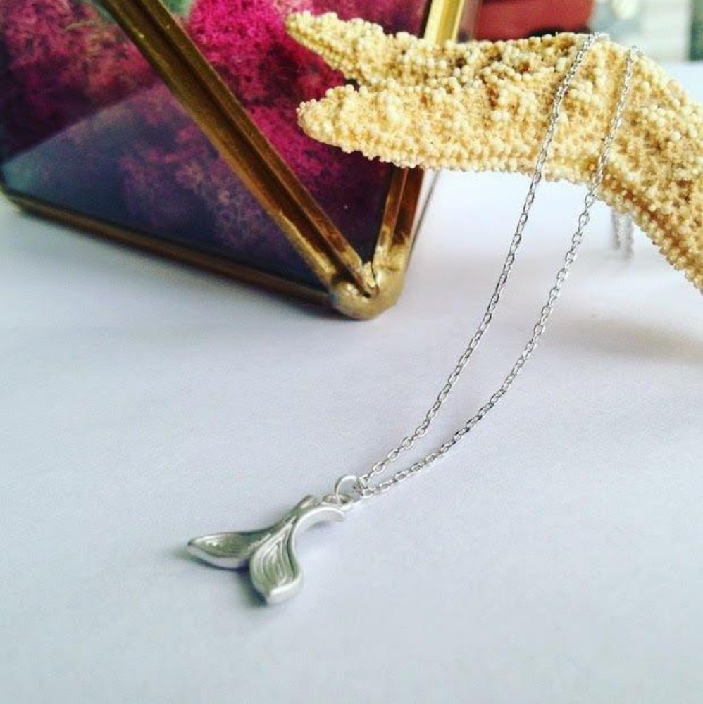 MERMAID DREAMS NECKLACE